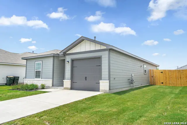 11940 Stroud Dr, San Antonio, TX 78252 - #2