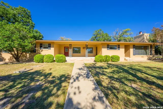 133 Royal Oaks, Kerrville, TX 78028 - #2