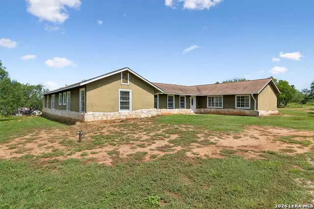 7627 Triple Oaks Dr, San Antonio, TX 78263 - #3