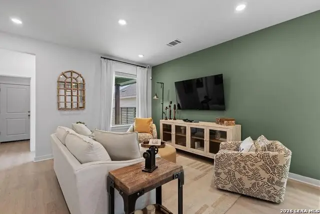 1536 Esplanade Pkwy, San Marcos, TX 78666 - #3