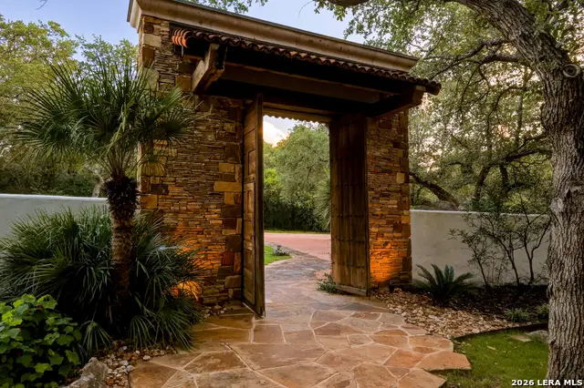 1726 Greystone Rdg, San Antonio, TX 78258 - #3