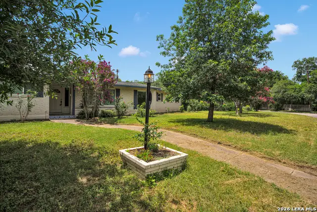 606 Wyndale St, San Antonio, TX 78209 - #2