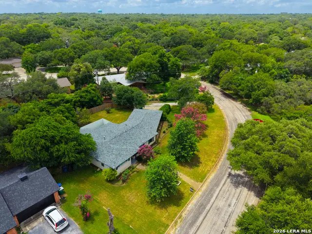 606 Wyndale St, San Antonio, TX 78209 - #3