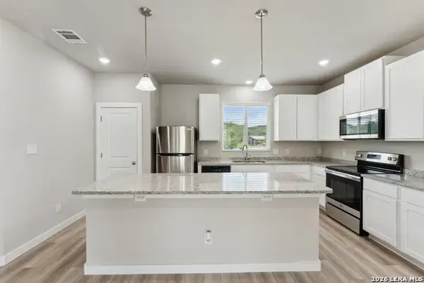 21503 Sir Walter Ln #21503, San Antonio, TX 78256