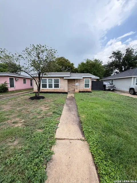 107 Fran Fran, San Antonio, TX 78207