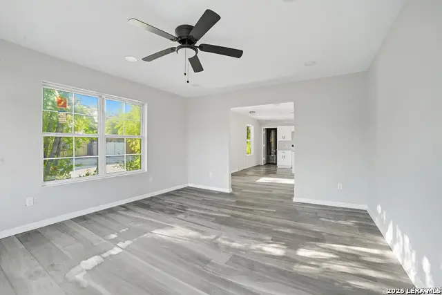 835 Aaron Pl, San Antonio, TX 78221 - #3