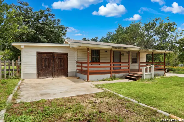 606 Viewpoint Dr, Poteet, TX 78065 - #3