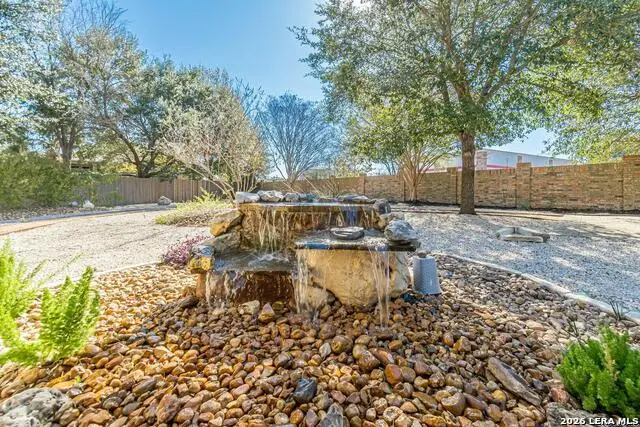 1739 Oakmont Cir, New Braunfels, TX 78132 - #1