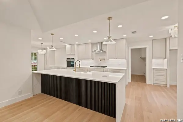 12902 Queens Forest St, San Antonio, TX 78230
