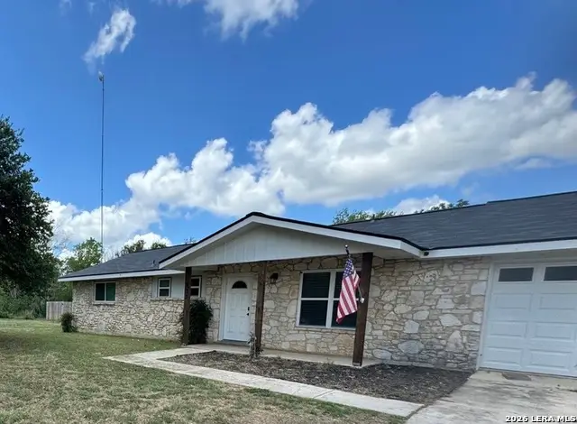 303 Dry Hollow Rd, La Vernia, TX 78121 - #1