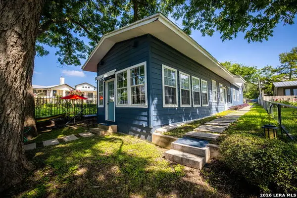 1186 Happy Haven Rd, McQueeney, TX 78123