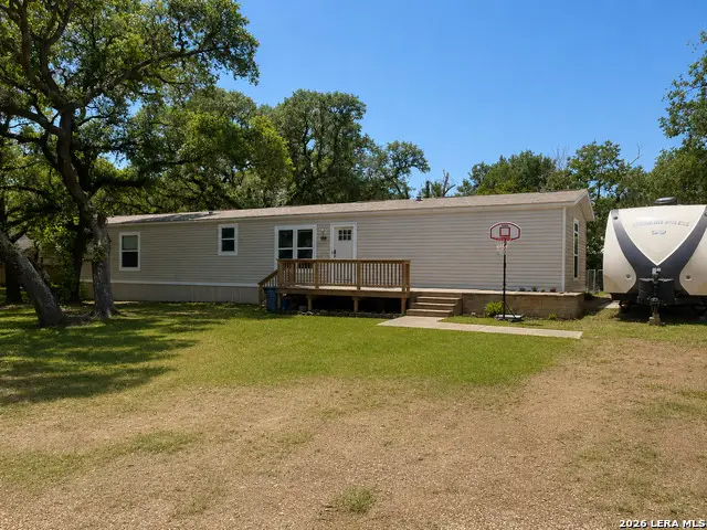 5806 W 2nd St, Sheridan, TX 77475 - #1