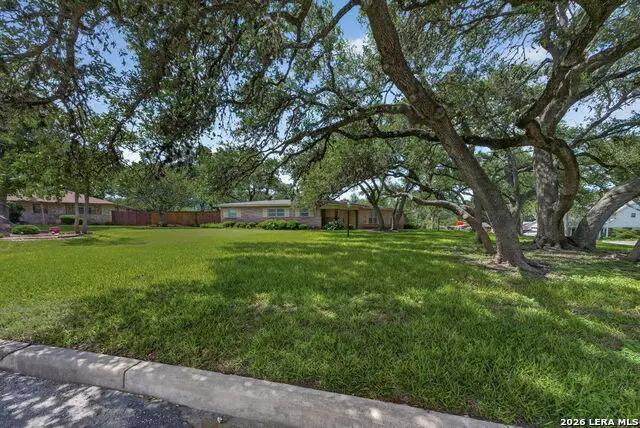 105 Doris Dr, Universal City, TX 78148 - #3