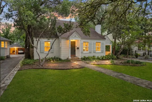 216 Tuxedo Ave, Alamo Heights, TX 78209 - #1
