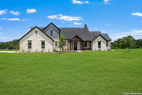 9974 Hidden Pond Dr, Iola, TX 77861