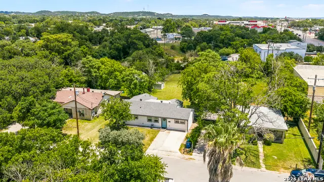 315 Mimosa St, Kerrville, TX 78028 - #3