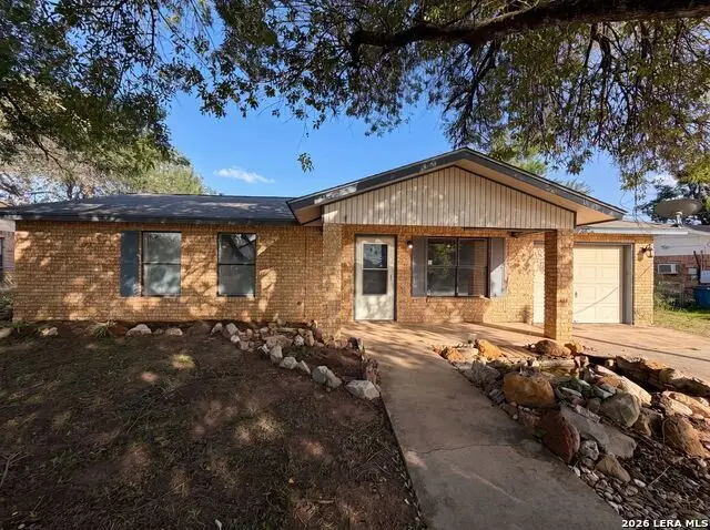 1308 Longhorn Dr, Floresville, TX 78114 - #1