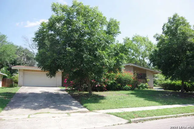 323 Coronet, San Antonio, TX 78216 - #1