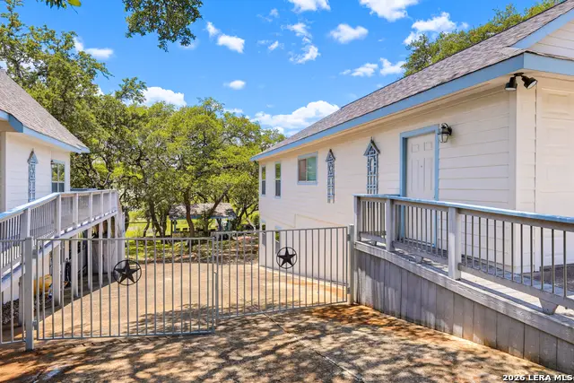 928 Pebble Beach Rd, Lakehills, TX 78063 - #3