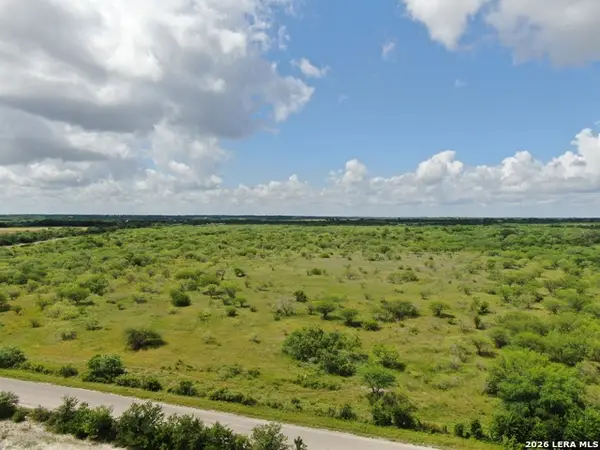 TBD LOT 4 Cr 207, Hobson, TX 78117
