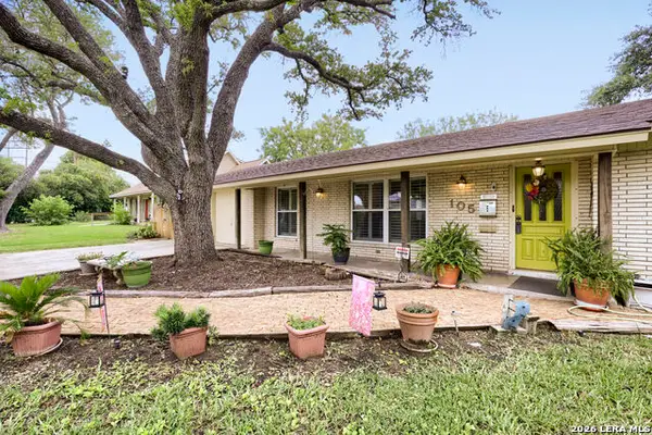 105 Harriett Dr, San Antonio, TX 78216