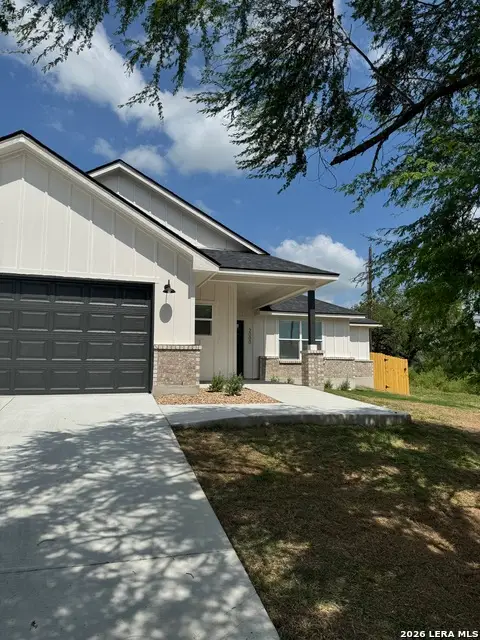 2000 Owens Ave, Three Rivers, TX 78071 - #2