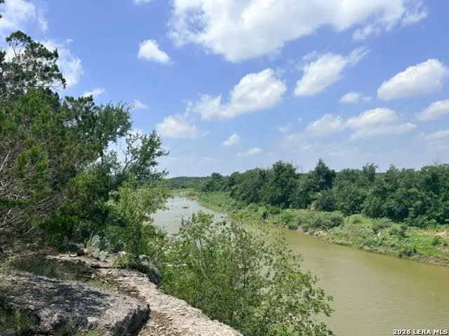 359 River Cliff Pl, Spring Branch, TX 78070 - #2