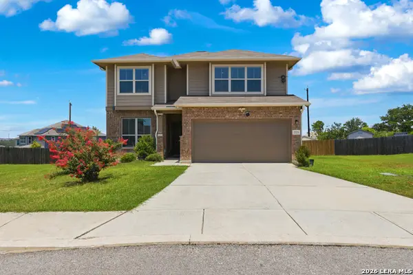2221 Cassiopeia Bnd, San Antonio, TX 78245
