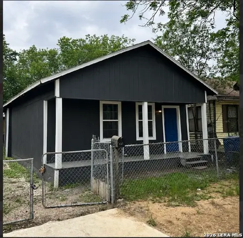 1204 Rivas St, San Antonio, TX 78207