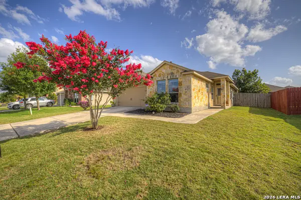 2630 Lonesome Creek Trl, New Braunfels, TX 78130