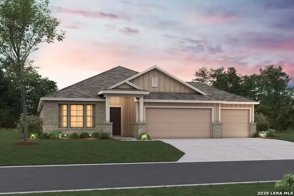 108 Prescott Dr, Floresville, TX 78114