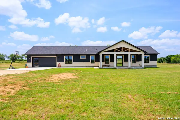 11413 Stuart Rd, San Antonio, TX 78263