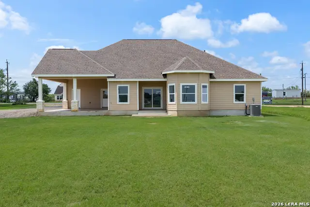 13019 Pueblo Nuevo Dr, Atascosa, TX 78002 - #3