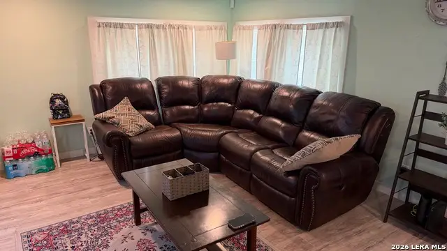 232 Campbell, Seguin, TX 78155 - #3