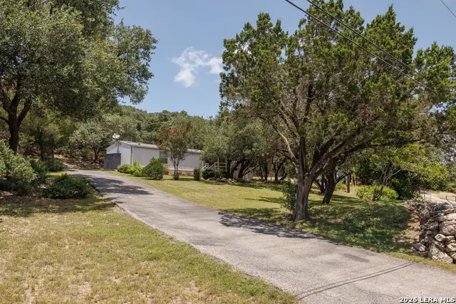 180 Ceniso Cir, Spring Branch, TX 78070 - #1