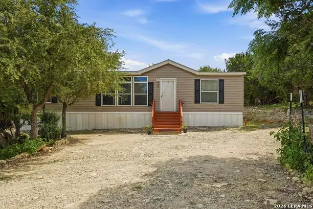 327 Lost Antler Dr, Canyon Lake, TX 78133 - #1