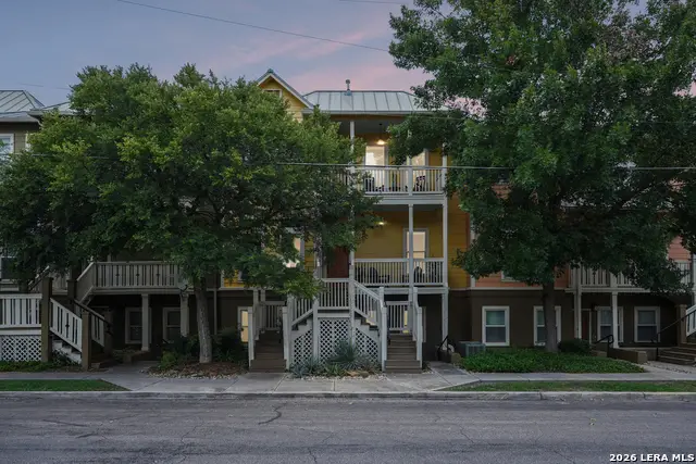 400 E Guenther St #2202, San Antonio, TX 78210 - #1