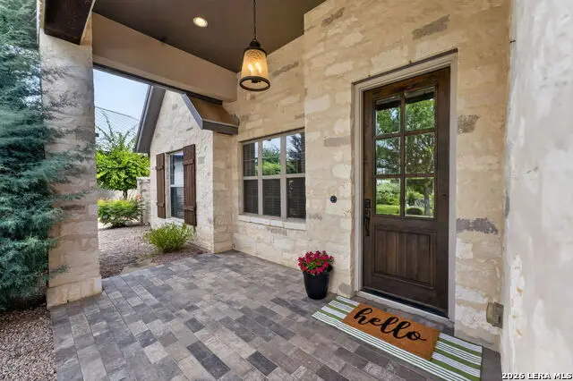 410 Knoll Spgs, Boerne, TX 78006 - #2