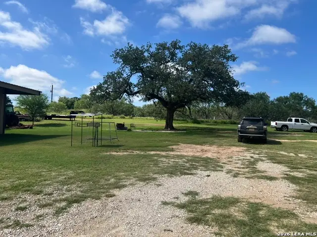 6668 Fm 3175, Somerset, TX 78069 - #2
