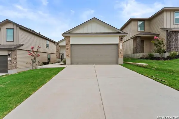 14715 Armstrong Fld, San Antonio, TX 78245