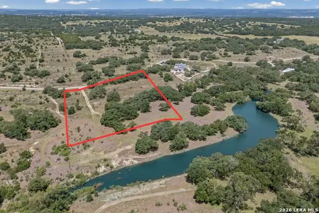 1364 N Walnut Springs Rd, Johnson City, TX 78636 - #1