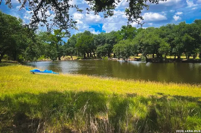 1364 N Walnut Springs Rd, Johnson City, TX 78636 - #3