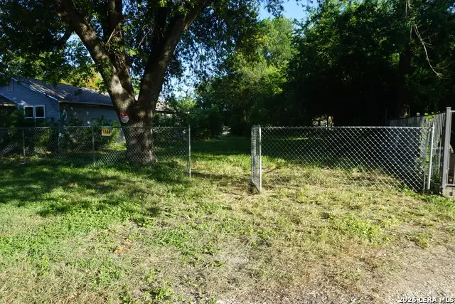 1144 Brunswick Blvd, San Antonio, TX 78211 - #2