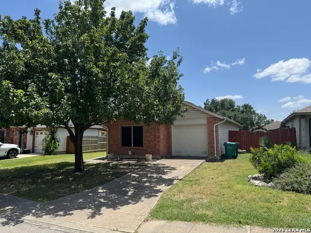 5407 Champions Hill Dr, San Antonio, TX 78233 - #1