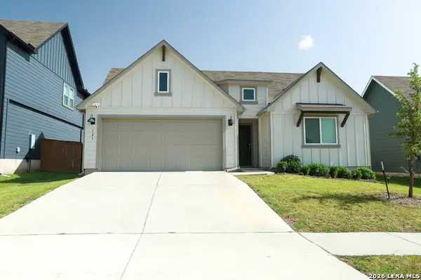 121 Netherland St, San Marcos, TX 78666