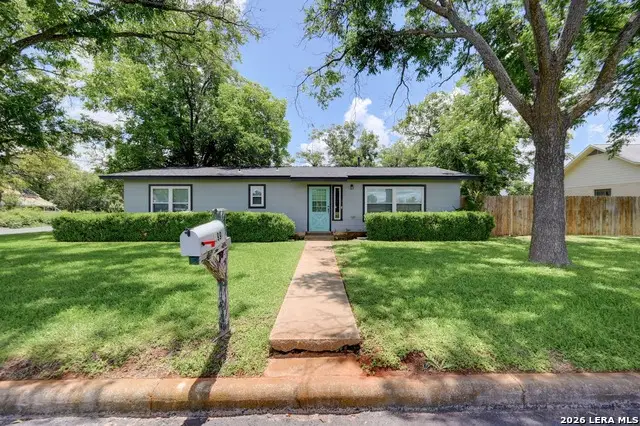 599 E Highway St, Fredericksburg, TX 78624 - #1