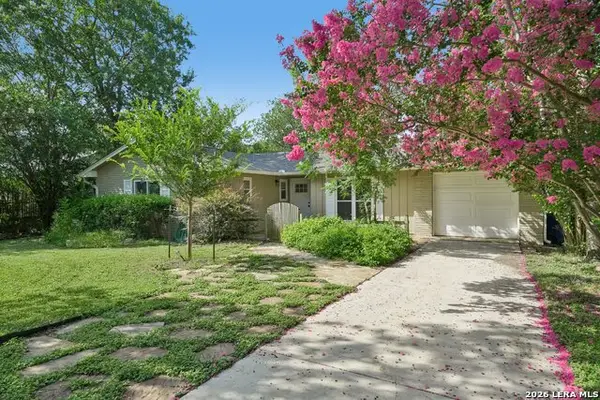 3626 Highcliff Dr, San Antonio, TX 78218