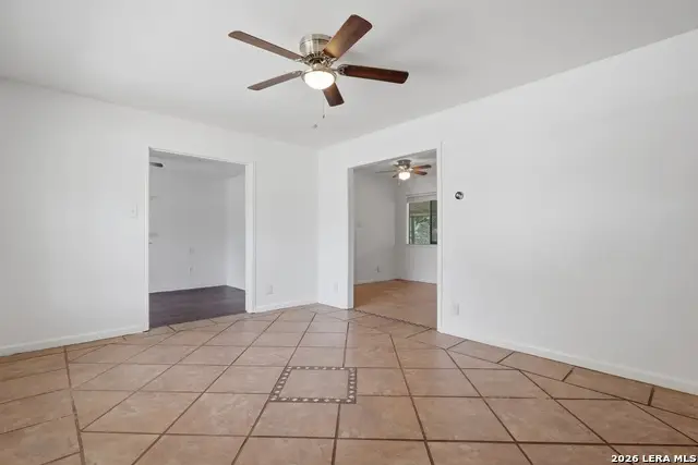 702 Crestfield St, San Antonio, TX 78227 - #3