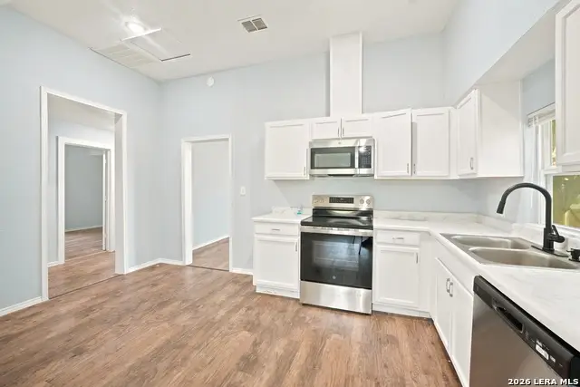 112 Avenue B, Converse, TX 78109 - #3