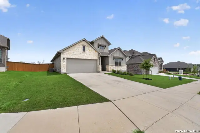 207 Foxtail Woods, Cibolo, TX 78108 - #2